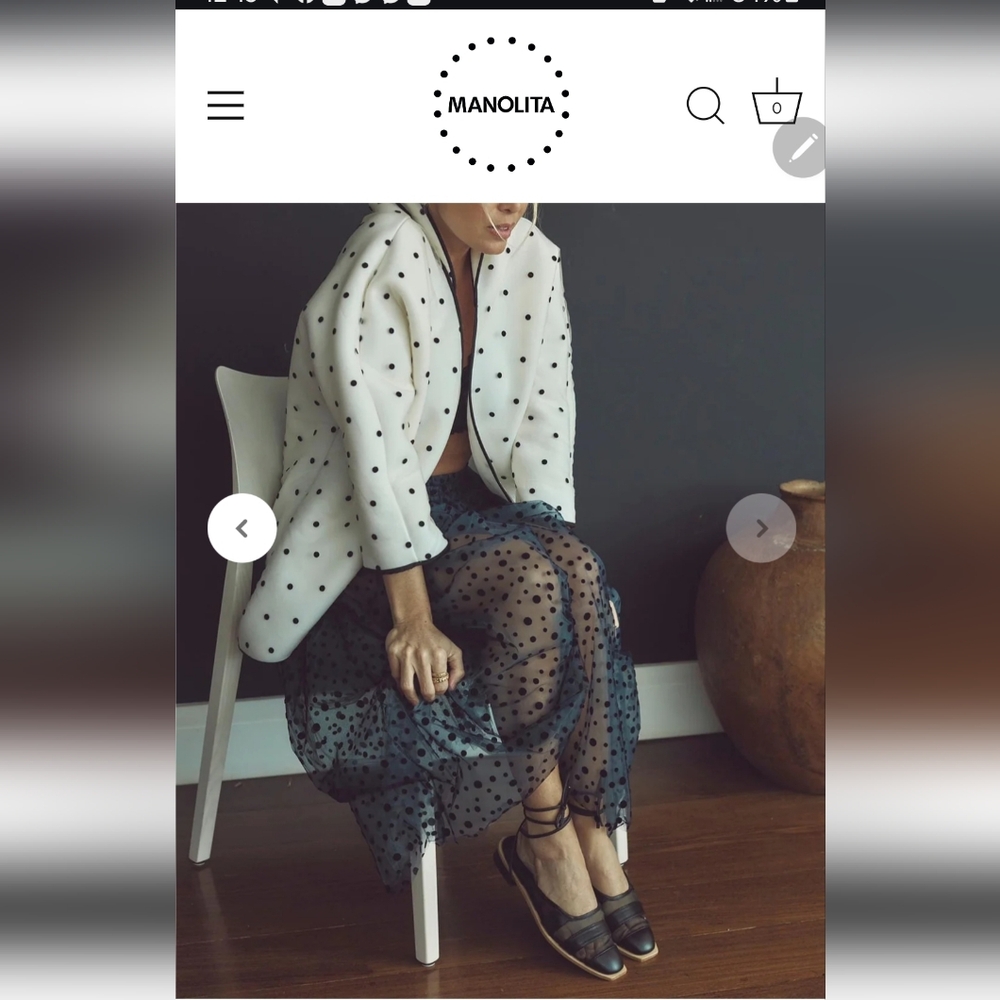 NWT.St Tropez Black Women Shoes.Ran Biger se Pic ..Its Fets Size 8 Easy.